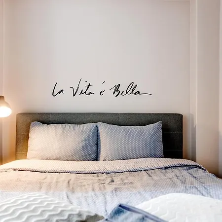 דירה Aura, Center, טרטו