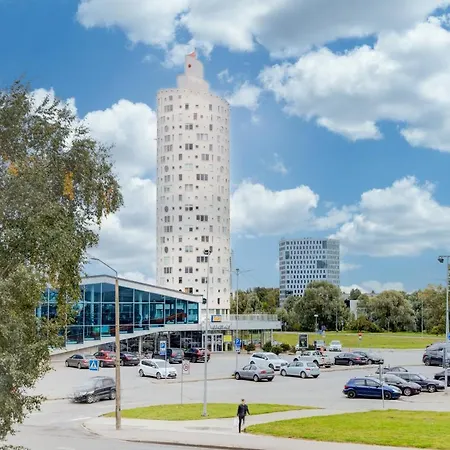 Aura, Center,