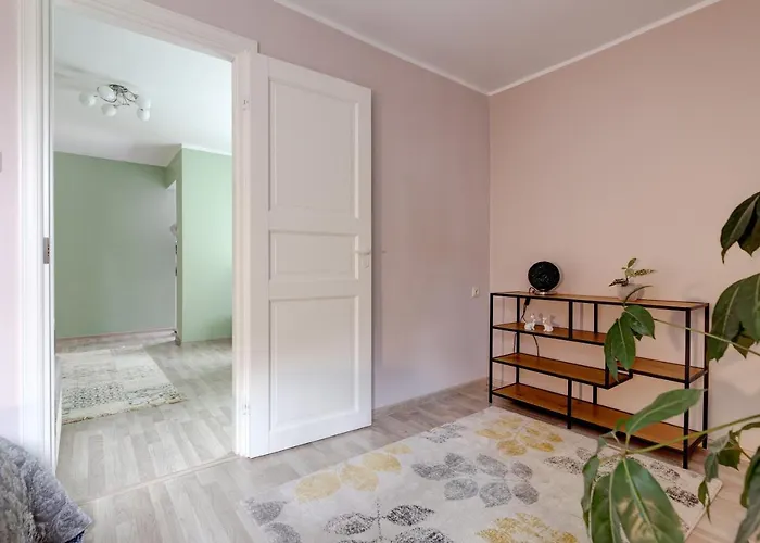 Aura, Center, Ταρτού