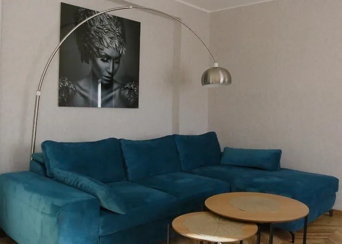 Aura, Center, * Ταρτού